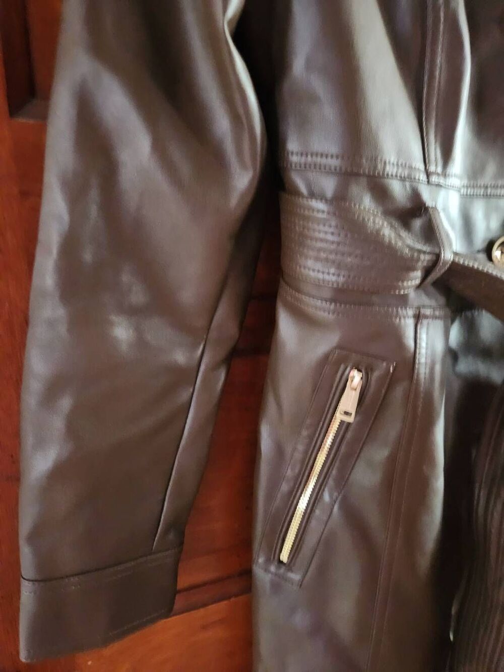 Guess Medium Faux Leather Belted Trench Coat in chocolate brown (R) - Picture 7 of 11